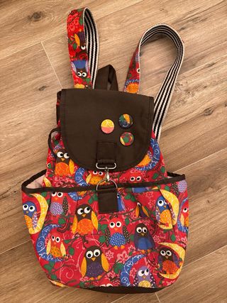 Mochila Multicolor con Estampado de Búhos