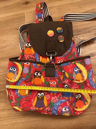 Mochila Multicolor con Estampado de Búhos