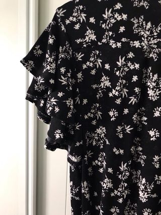 Vestido Mango flores negro y blanco