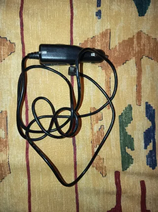 Navegador GPS TomTom ONE XL con accesorios