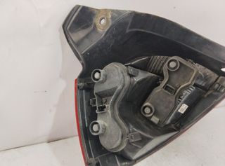 1760307 piloto tras der 89398189 renault megane ii