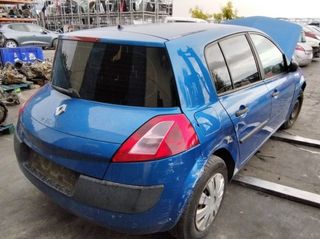 1760307 piloto tras der 89398189 renault megane ii