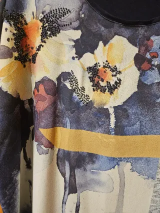 Camiseta Fiorella Rubino floral