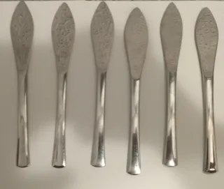 12 Cubiertos AMC Metal 6 cucharas y 6 cuchillos