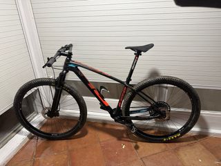 Bicicleta BH ULTIMATE Carbono XX1 Tall M