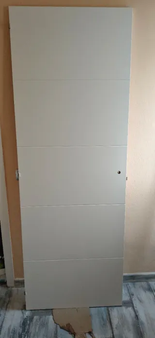 Puerta Leroy Merlin Línea Lucerna Nueva