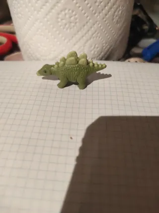 Dinosaurios Kinder(solo en persona)