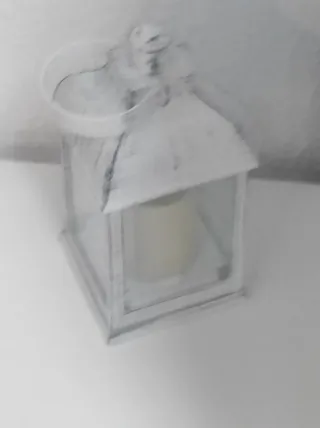 Farola decorativa de cristal y metal