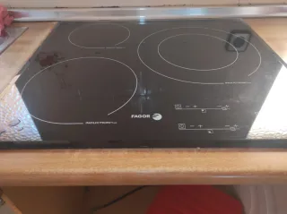Placa Vitrocerámica Fagor 3 fuegos