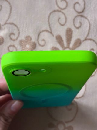 Funda iPhone fluorescente degradada