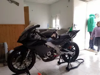 Moto deportiva Derbi GPR 50  L