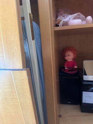 Habitación completa de madera , escritorio, baldas