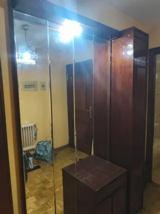 Mueble de entrada madera y cristal