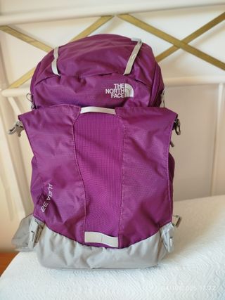 Mochila The North Face Aleia 32