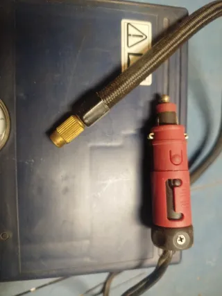 Compresor Coche 12V con Manómetro