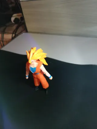 Figura Goku Articulable Dragon Ball