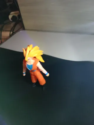 Figura Goku Articulable Dragon Ball