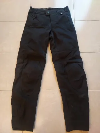 Pantalón BMW Mujer Talla S Negro
