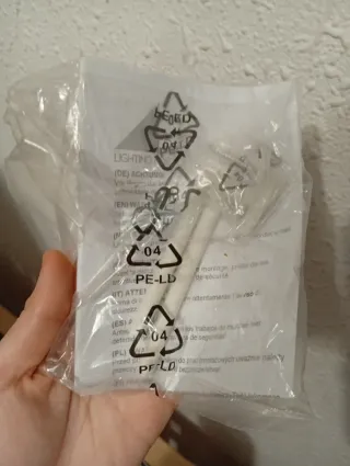 Lámpara de techo TRIO blanca