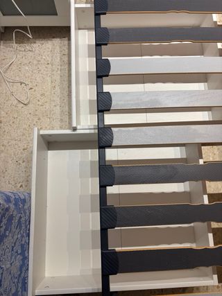 Somier con cajoneras y cabecero