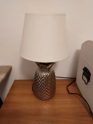 Lámpara mesita piña