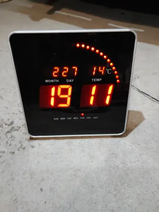 Reloj Digital Pared LED Rojo