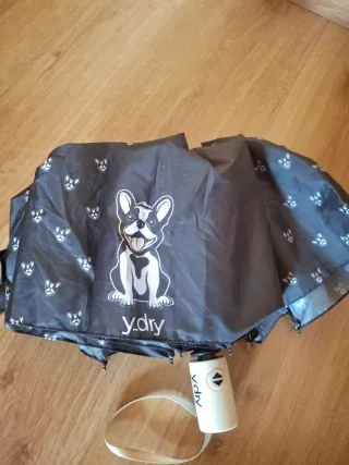 2 Ombrelli Pieghevoli (Nero e Blu)