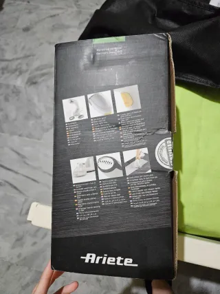 Ariete Cepillo Plancha Vertical Vapor 4167