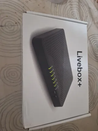 Router Arcadyan PRV3397B-E-LT