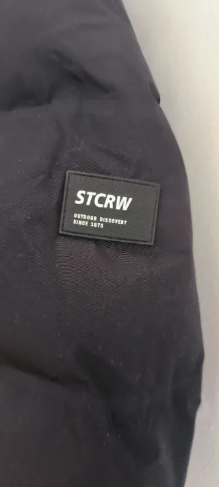 Chaqueta Zara Niño Negra con Capucha talla 13/14