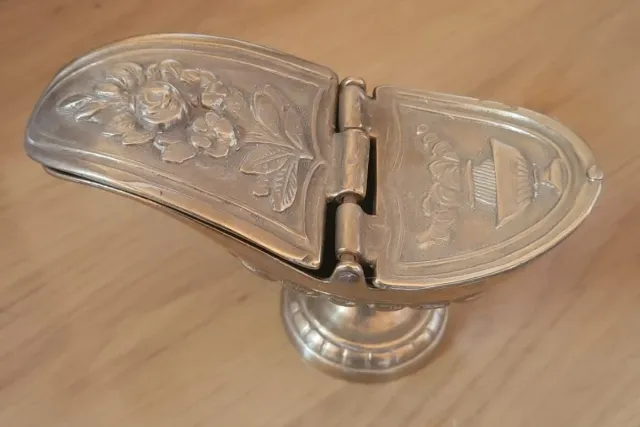 Navegador de bronce S.XX