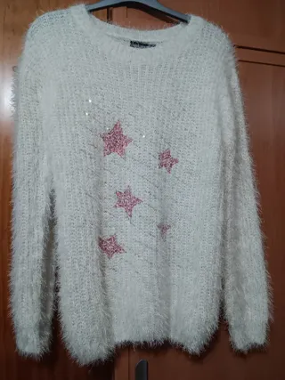 Jersey blanco con estrellas rosas