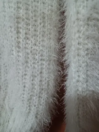 Jersey blanco con estrellas rosas