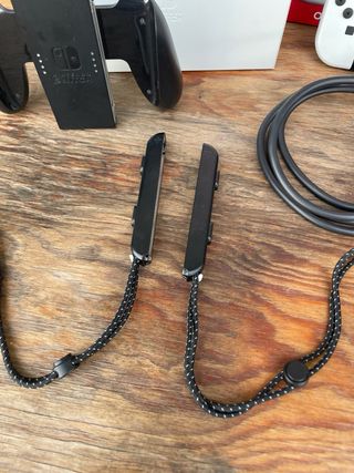 Nintendo Switch con caja y accesorios