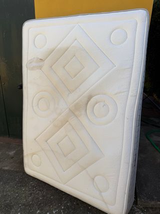 Colchón 135 muelles y viscolastica