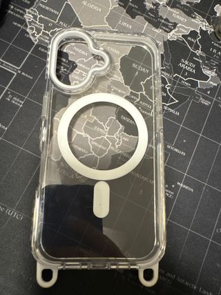 Funda iPhone 16 Transparente MagSafe