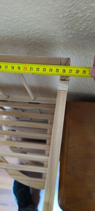 Estantería plegable de madera