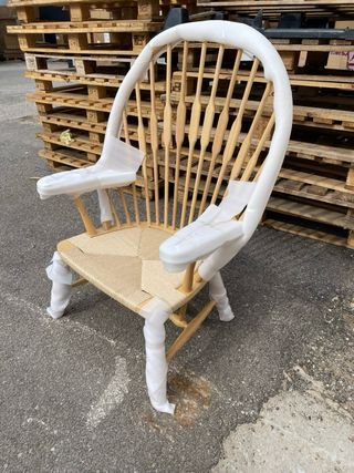 Silla estilo Peacock Hans J. Wegner