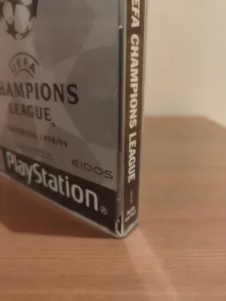 UEFA Champions League Temporada 1998/99 PS1