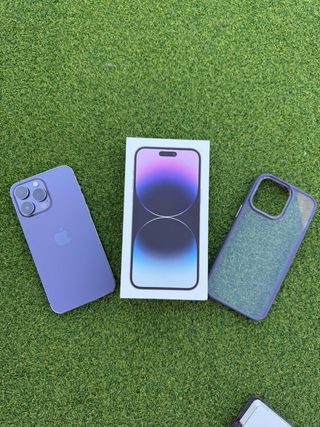 iPhone 14 Pro Max Morado
