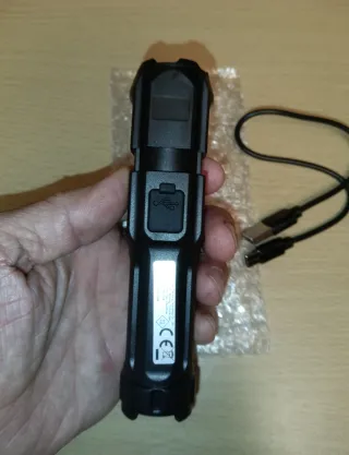 Linterna LED Recargable Camping USB