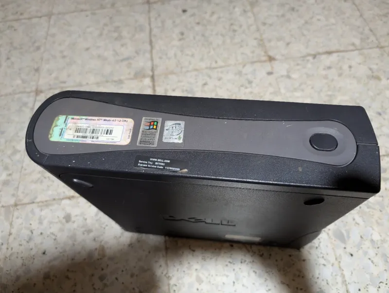 Ordenador Dell Pentium 3 Retro gaming afbeelding 3