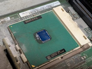 Ordenador Dell Pentium 3 Retro gaming
