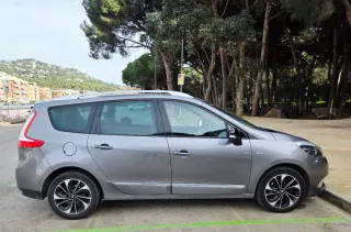 Renault Grand Scenic 2015