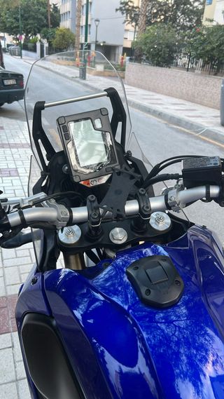Yamaha Tenere 700 Azul Adventure