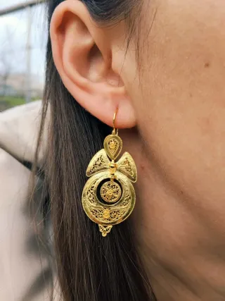 Brincos Dourados Filigrana