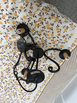 Lampadario antico in bronzo