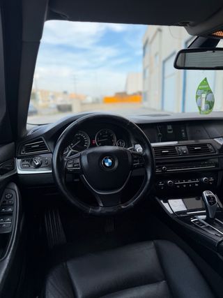 BMW Serie 5 3.0D Navi AUT8 Impecable