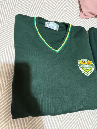 Uniforme Colegio Mirabal