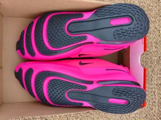 Nike Air Zoom Upturn Sc Mujer Rosa